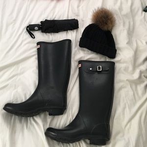 Black Hunter Rainboots